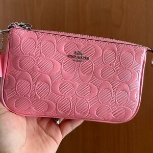 NWT Coach Nolita 19 In Signature Leather With Heart Charm CCZ27 Silver Pink